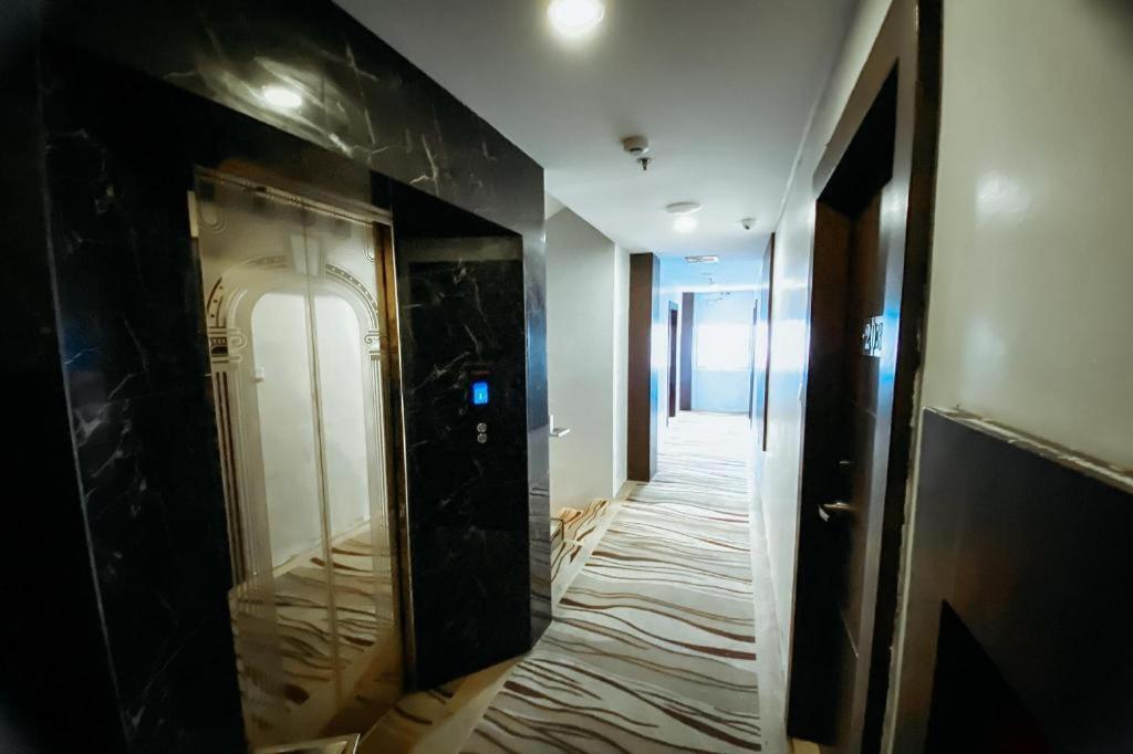 Lucky Star Hotel Nagoya Exterior foto