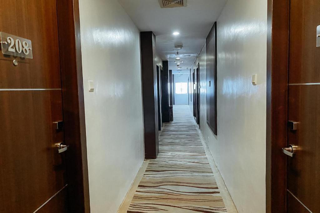 Lucky Star Hotel Nagoya Exterior foto